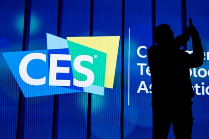 Durante la feria del CES también se premia a los mejores desarrollos y a aquellas innovaciones que resuelven problemas sociales. A estos gadgets y electrónicos se les brindan los 'CES Innovation Awards'. (EFE) 