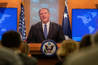 El secretario de Estado norteamericano Mike Pompeo dijo el martes que seguirá en el cargo, renunciando a la contienda por un escaño en el Senado por Kansas. (EFE) 