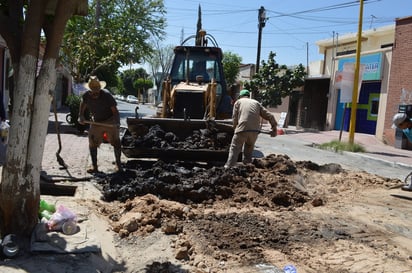 El director de Obras Públicas señaló que en el 2019 se atendieron problemas de abasto de agua potable y que en 2020 será el drenaje. (ARCHIVO)