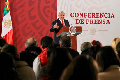 En conferencia de prensa, el mandatario federal expuso que a su llegada al gobierno federal encontraron que los hospitales tienen falta de infraestructura, equipos y personal tanto de médicos como enfermeras. (NOTIMEX)