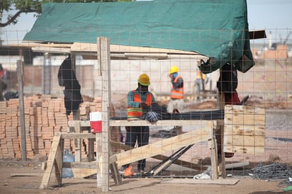 Los empresarios del ramo de la construcción buscarán que se privilegie a la industria local para reactivar la economía. (EL SIGLO DE TORREÓN) 