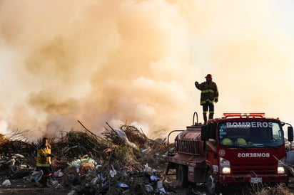 Se sospecha que el incendio fue provocado, aunque no se logró detener a él o los responsables del mismo. (EL SIGLO DE TORREÓN)