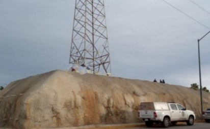 El hallazgo del menor de dio minutos después del reporte cerca del fraccionamiento Hacienda del Seminario. (ESPECIAL)