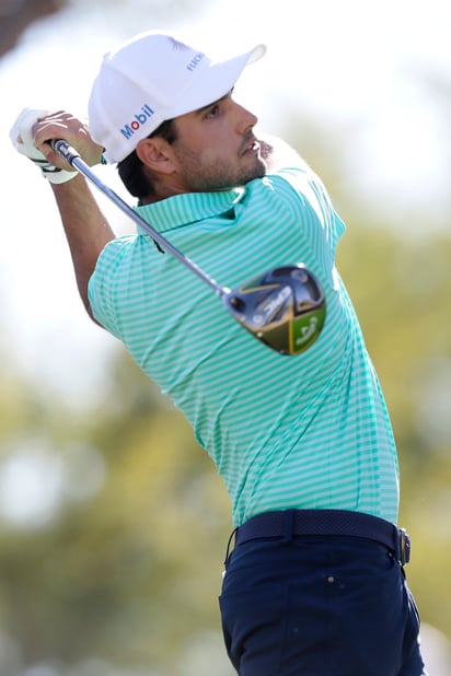 Abraham Ancer tuvo una espectacular cuarta ronda con 9 birdies, y finalizó en segundo lugar en el torneo American Express. (AP)