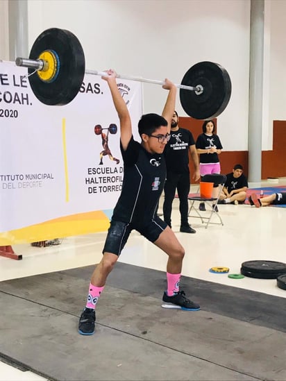 Todos los halteristas laguneros, demostraron la intensa preparación en sus respectivos gimnasios y lograron dar sus marcas. (ESPECIAL)