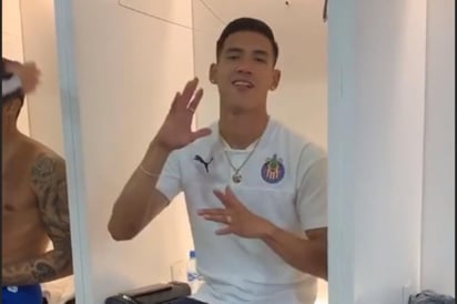 Fue a través de una historia de Instagram donde, “El Hermoso” publicó un video en el que aparece Antuna disfrutando de la melodía Mi Torreón del grupo Chicos de Barrio. (ESPECIAL)