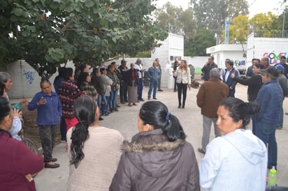 El Sideapa envió cinco pipas de agua a las colonias afectadas por la baja presión de agua. (EL SIGLO DE TORREÓN/ANGÉLICA SANDOVAL)