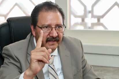 El coordinador de la bancada del Partido del Trabajo (PT), Reginaldo Sandoval, condenó la censura que propinaron los diputados y senadores de Morena, al expresidente de la Cámara de Diputados, Porfirio Muñoz Ledo, este miércoles cuando intentó criticar la actuación de la Guardia Nacional en la contención de migrantes centroamericanos en el sur de nuestro país. (ARCHIVO)