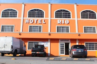 Armando de la Garza Gaytán indicó que si la crisis le pega al sector hotelero, también afecta de manera directa al restaurantero y de servicios. (EL SIGLO COAHUILA)