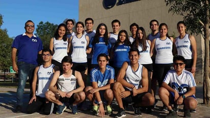 Alumnos del Tecnológico de Monterrey Campus Laguna y obtuvieron su boleto a Saltillo, debido a sus buenas actuaciones en la etapa municipal de Torreón. (EL SIGLO DE TORREÓN)