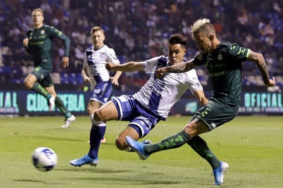 Los Guerreros se salvaron de caer ayer ante Puebla, en un partido que ganaban, pero que por varias fallas no pudieron finiquitar. (EFE)