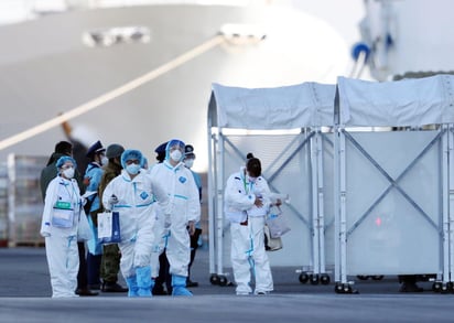 Otras 60 personas que se encuentran en el crucero Diamond Princess dieron positivo en la prueba del coronavirus 2019-nCoV, con lo que se eleva a 130 la cifra de infectados. (EFE)