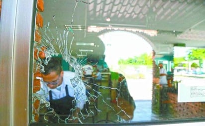  A causa de la inseguridad desaparecieron 15 restaurantes en Celaya durante 2019 y cuatro más cerraron en las últimas semanas, sobre todo por enfrentar amenazas de extorsionadores, como las que padecieron diversos giros en esta ciudad, en particular tortillerías. (ESPECIAL)