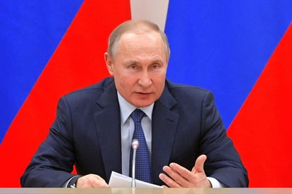 Putin, quien desde su ascenso al poder hace 20 años ha apoyado la moral conservadora que promueve la Iglesia Ortodoxa Rusa, siempre se ha manifestado categóricamente en contra de la unión homosexual. (EFE)