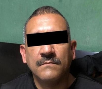 Carlos 'N' alías 'El Viejón', presunto jefe de sicarios del Cártel Jalisco Nuevo Generación (CJNG), fue trasladado la tarde del jueves a la Subprocuraduría Especializada de Investigación de Delincuencia Organizada (SEIDO) de la Fiscalía General de la República (FGR). (ESPECIAL)