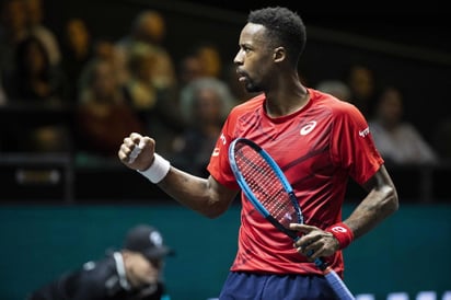 El francés Gael Monfils se impuso en semifinales 6-4, 7-6 al serbio Filip Krajinovic.