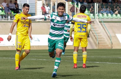 Diego Medina, Omar Campos y Jordan Carrillo, fueron los encargados de anotar los goles albiverdes. (ARCHIVO)