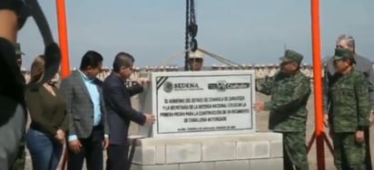 La mencionada infraestructura militar se construirá en un terreno de 155 hectáreas, superficie que supera las 60 hectáreas en las que se construyeron los regimientos de Muzquiz y Piedras Negras. (TWITTER)