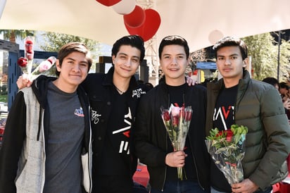 Omar Martínez, Axel Morales, Sebastián Woo y Daniel Becerra.