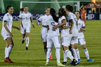 Las mexicanas dominaron todo el encuentro, por lo que la cancerbera del Santos Laguna Femenil, tuvo poca participación. (Concacaf)