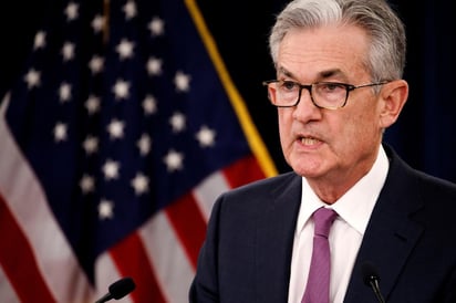 La Reserva Federal de Estados Unidos (Fed) decidió este martes recortar los tipos de interés de referencia en medio punto, para dejarlos en la horquilla entre el 1 % y el 1.25 %, con el fin de impulsar la actividad económica y combatir los efectos perjudiciales de la expansión del coronavirus en la economía mundial. (ARCHIVO)