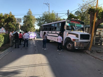 El saldo del accidente fue de dos personas lesionadas. (EL SIGLO DE TORREÓN)