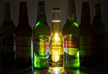 Luego de anunciarse los resultados de la consulta ciudadana sobre la planta cervecera en la ciudad de Mexicali, Baja California, las acciones de la empresa Constellation Brands, cayeron 10.4 por ciento este lunes. (ARCHIVO)