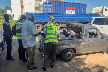 Más de 60 inmigrantes indocumentados, presuntamente etíopes, fueron encontrados muertos en un camión de carga al noreste de Mozambique. (EFE) 