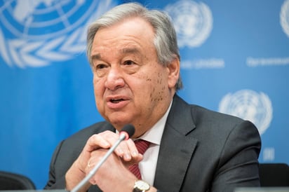 Guterres defendió que es fundamental 'actuar ahora para frenar el impacto del COVID-19 en entornos humanitarios ya de por sí vulnerables'. (ARCHIVO)