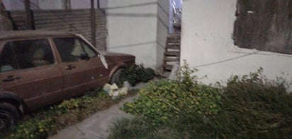 La noche del pasado martes fue localizado el cuerpo de una persona en avanzado estado de descomposición en interior de un domicilio de la colonia Parque Hundido de Gómez Palacio, se informó que murió por causas naturales. (EL SIGLO DE TORREÓN)