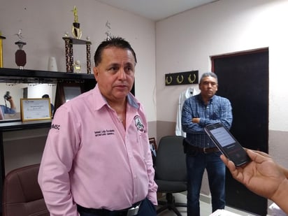 Leija Escalante, secretario general del Comité Ejecutivo Nacional del Sindicato Nacional Democrático, de Trabajadores Mineros, Metalúrgicos, Siderúrgicos y Conexos (SNDTMMSC).