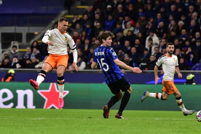 El alcalde Giorgio Gori recordó el duelo de ida de los octavos de final de la Champions entre Atalanta y Valencia, y no dudó en señalarlo como un determinante foco de infección de coronavirus. (ARCHIVO)