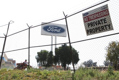 Ford dice que quiere reabrir en abril cinco plantas de montaje en Norteamérica, incluida la de Hermosillo, México, cerradas ante la amenaza del coronavirus. (ARCHIVO)