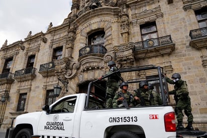 La Guardia Nacional de México, la gran apuesta de Andrés Manuel López Obrador para detener la violencia en el país, cumplió este jueves su primer aniversario sin ofrecer todavía resultados contundentes en el combate a la desatada criminalidad que sufren los mexicanos. (EFE)