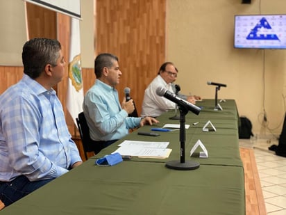 De los casos de Monclova, ocho son médicos y ocho enfermeras, confirmó el gobernador en rueda de prensa al mediodía de ayer. (TWITTER)