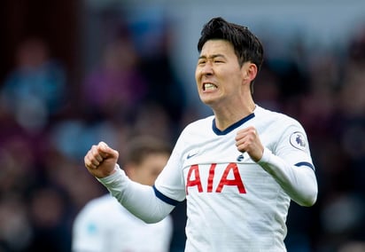 Hace un par de días, 'Sonaldo' recibió un permiso especial de los Spurs de Tottenham para viajar a Seúl para cumplir con su Servicio Militar. (ARCHIVO)