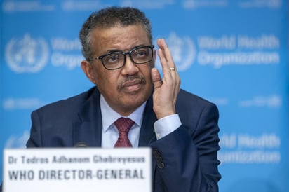 El director de la Organización Mundial de la Salud (OMS), Tedros Adhanom Ghebreyesus, dijo haber recibido amenazas de muerte y ataques racistas durante el trabajo contra el COVID-19 que ha realizado desde el organismo. (ARCHIVO)