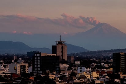 La administración estatal señaló que el Semáforo de Alerta Volcánica del Popocatépetl se mantiene en Amarillo Fase 2. (ARCHIVO) 
