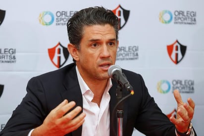 El presidente del Grupo Orlegi, Alejandro Irarragorri, rompió el silencio y se manifestó en sus redes sociales, aclarando la situación que se vive en su contra luego de ser señalado como el orquestador de la desaparición del Ascenso MX. (ARCHIVO)
