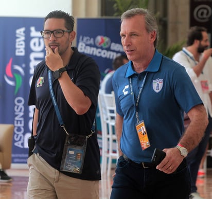 El dirigente argentino, parte del Grupo Pachuca, ve como una 'incongruencia' evitar que asciendan y desciendan clubes en la Liga MX.