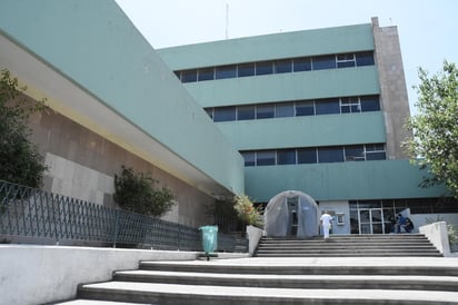 Personal médico del IMSS levantará una lista de necesidades del HGZ No. 7 para que los municipios de la Región Centro del Estado paguen y abastezcan las carencias de la institución federal. (EL SIGLO COAHUILA)