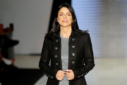 Aislinn Derbez, estrenó su podcast titulado La magia del caos, un proyecto con la intención de abordar temas relacionados con la salud mental, emocional y espiritual. (ARCHIVO)