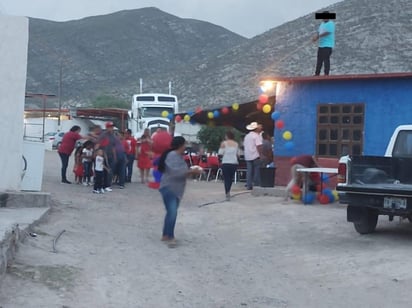 En redes sociales, el Gobierno municipal de Lerdo publicó las fotografías del evento infantil. (ESPECIAL)