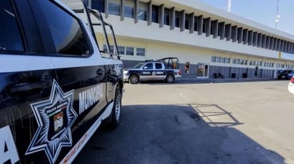 Más de cien policías de la Comandancia Norte de Hermosillo fueron puestos en cuarentena luego de que un elemento de la corporación encargado de la armería resultara contagiado de COVID-19. (CORTESÍA)