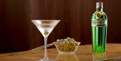 Formas de preparar un Martini al estilo agente 007. (ESPECIAL)