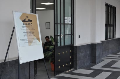 Ofrece la Comisión de Derechos Humanos del Estado de Coahuila (CDHEC) una atención permanente las 24 horas vía telefónica y electrónica ante la contingencia sanitaria. (ARCHIVO)