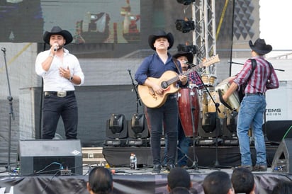 Actividad. Dentro de este festival se tiene la presentación gratuita de artistas en varios municipios del estado. (ARCHIVO)