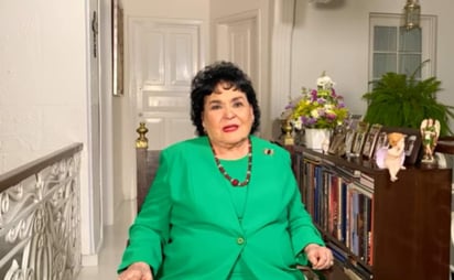 Minutos antes de que se estrenará el video nuevo de Carmen Salinas en su canal de YouTube, ya había 53 suscriptores esperando por su conexión, incluso algunos tenían mensajes positivos ya preparados en la caja de comentarios. (ESPECIAL)