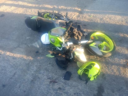 La Subdirección de Tránsito y Vialidad informó que el accidente se registró alrededor de las 20:00 horas del miércoles. (EL SIGLO DE TORREÓN)