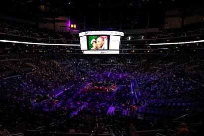 El exjugador estrella de los Lakers de Los Ángeles, Kobe Bryant, tenía en su sistema el medicamento metilfenidato en el momento en que perdió la vida cuando viajaba en un helicóptero que se estrelló el pasado 26 de enero en las montañas cercanas a Los Angeles. (ARCHIVO)